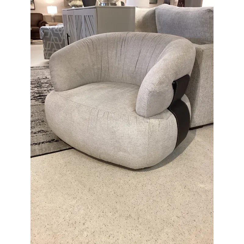 Dana Swivel Chair
