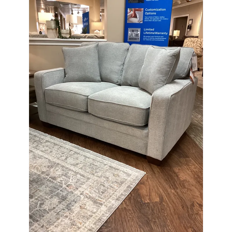 Meyer Loveseat - Merit Platinum