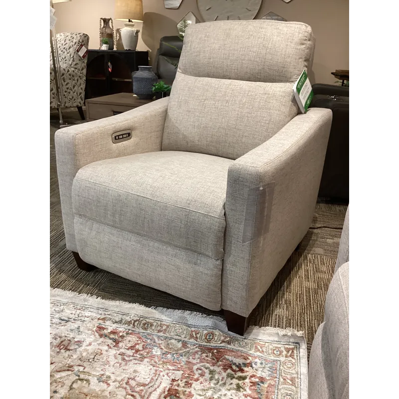 Quinault Power Reclining Chair w/ Headrest