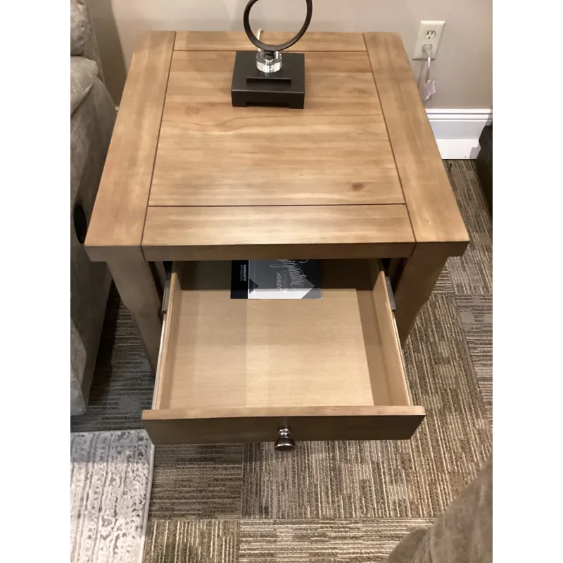 Vandenmore End Table