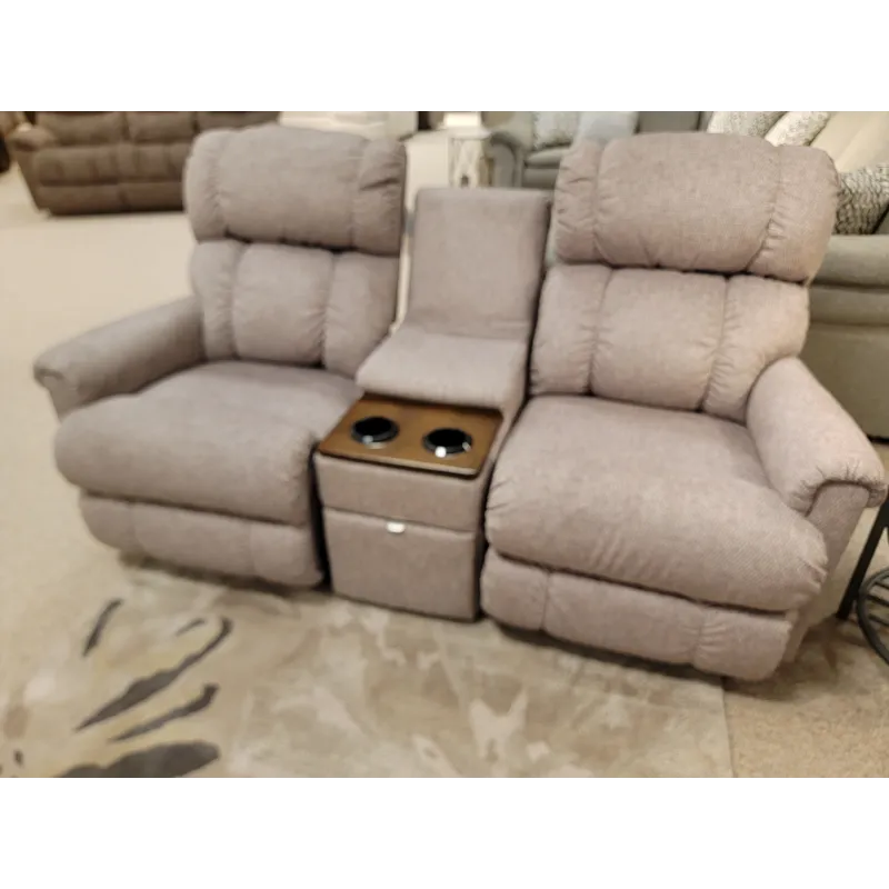 Pinnacle 3 PC Loveseat