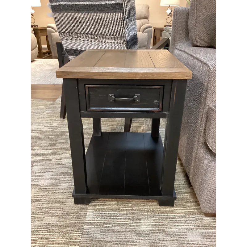 Ashland Rectangular End Table