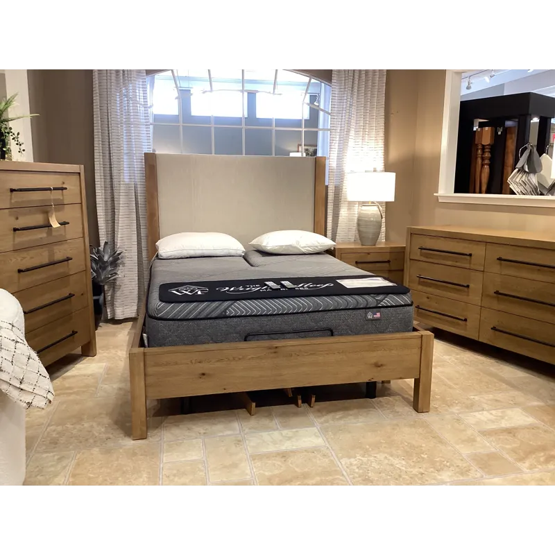 Davie 4PC Queen Bedroom Set