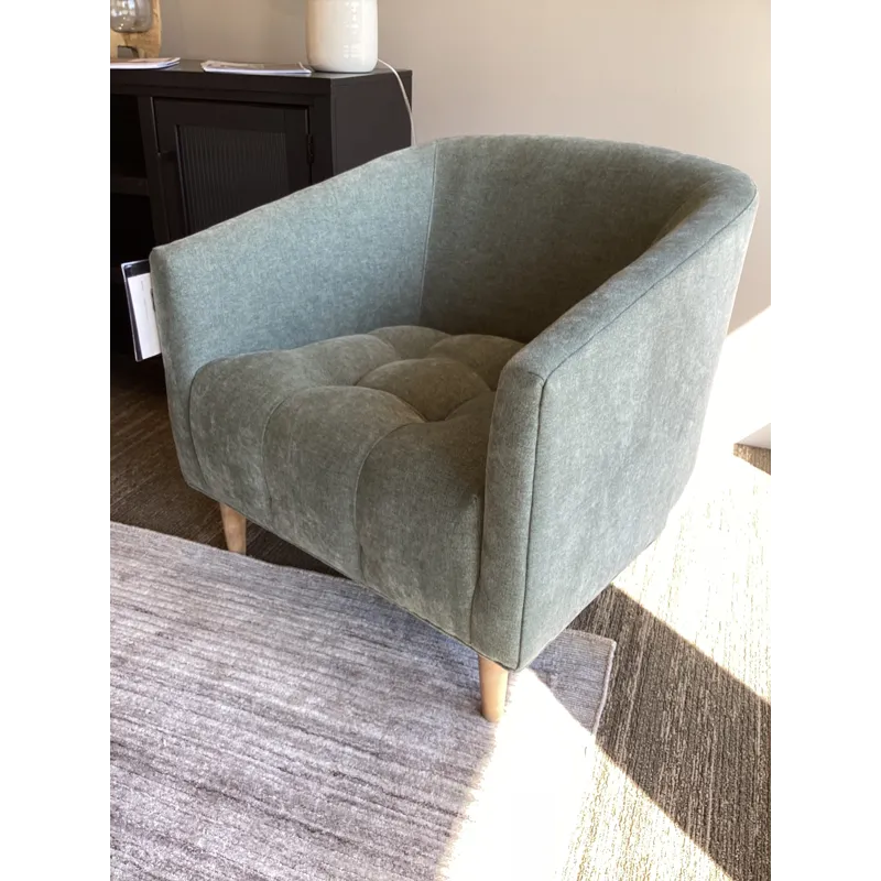 Pate Chair