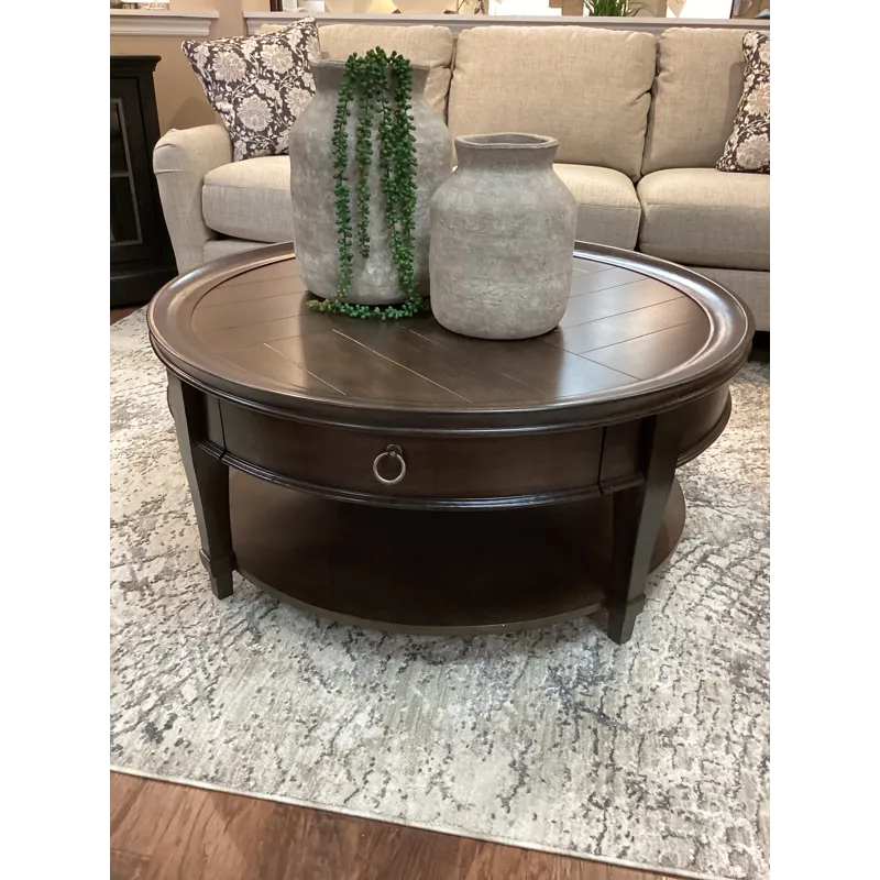 Round Cocktail Table