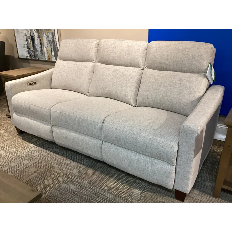 Quinault Power Reclining Sofa w/ Headrest