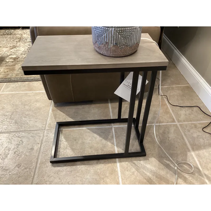 Melody Accent Table