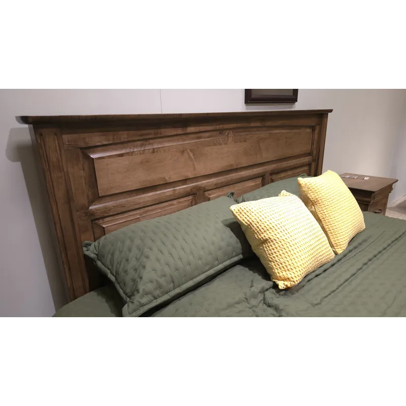 Edinburg Livingston King Headboard
