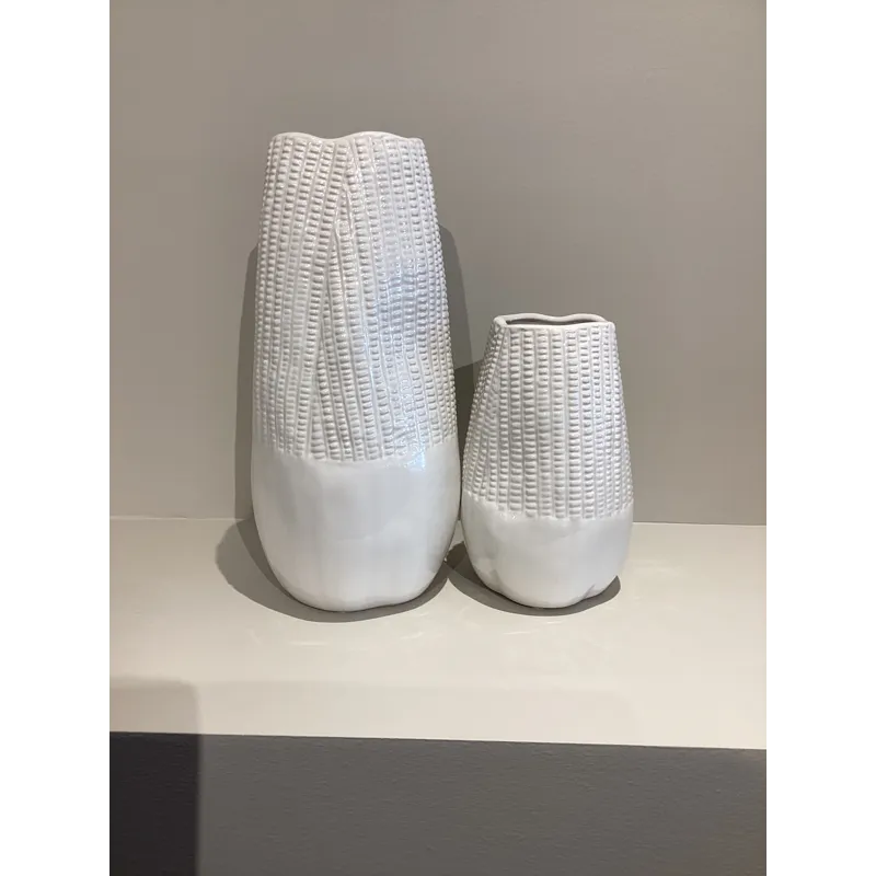 Echo Ridge White Vases Set/2