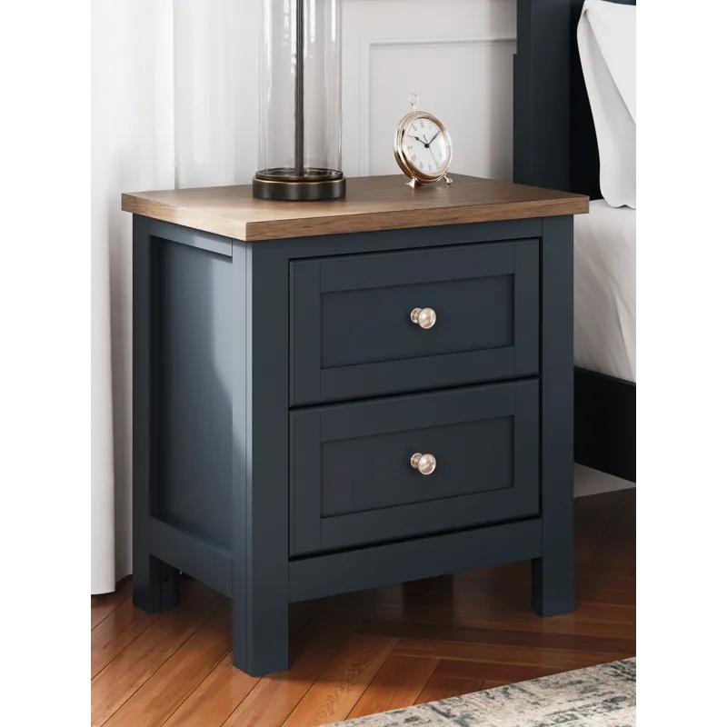 Landocken Nightstand