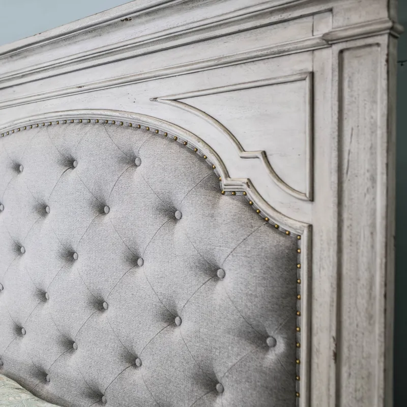 HighlandPark Highland Park White King Bed
