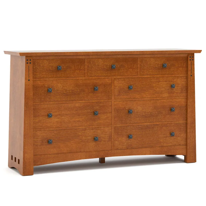 Highlands Master Dresser