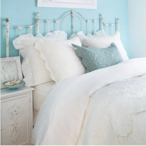 Clementine Court - Zella Quilt - Twin