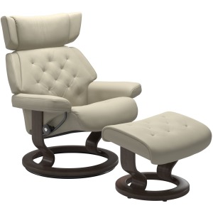 Skyline (L) Classic chair with footstool