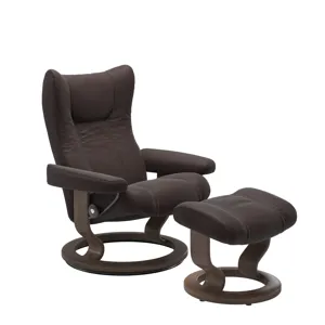 Wing (M) Classic chair with footstool - Paloma Chocolate w/Walnut
