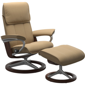  Admiral (L) Signature Chair with Footstool