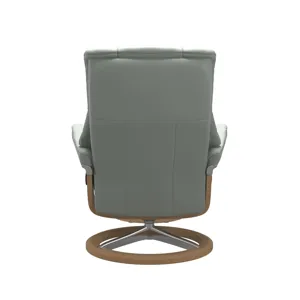 Mayfair (L) Signature Base Recliner w/Ottoman