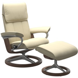 Admiral Medium Signature Chair w/footstool