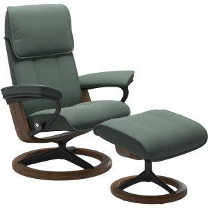  Admiral (L) Signature Chair with Footstool