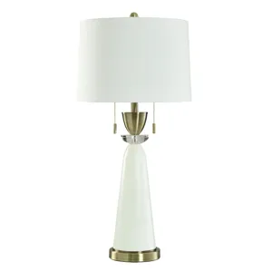 Focus White Table Lamp