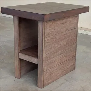 Boise Chairside Table w/Shelf
