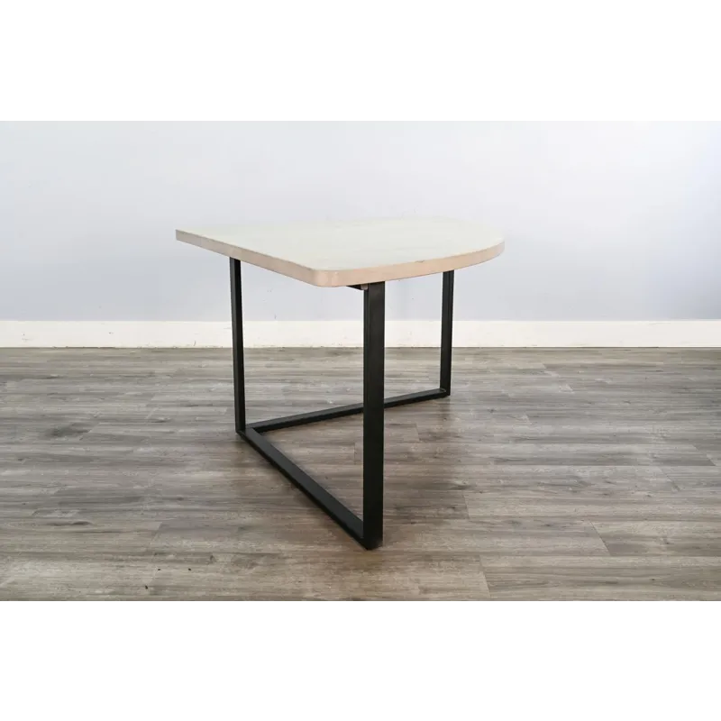 Felicia Table