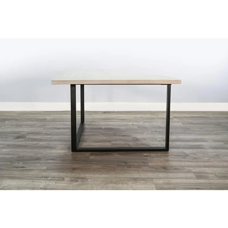 Felicia Table