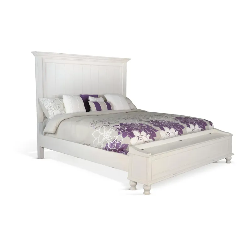 Carriage House Queen Bed w/ Storage