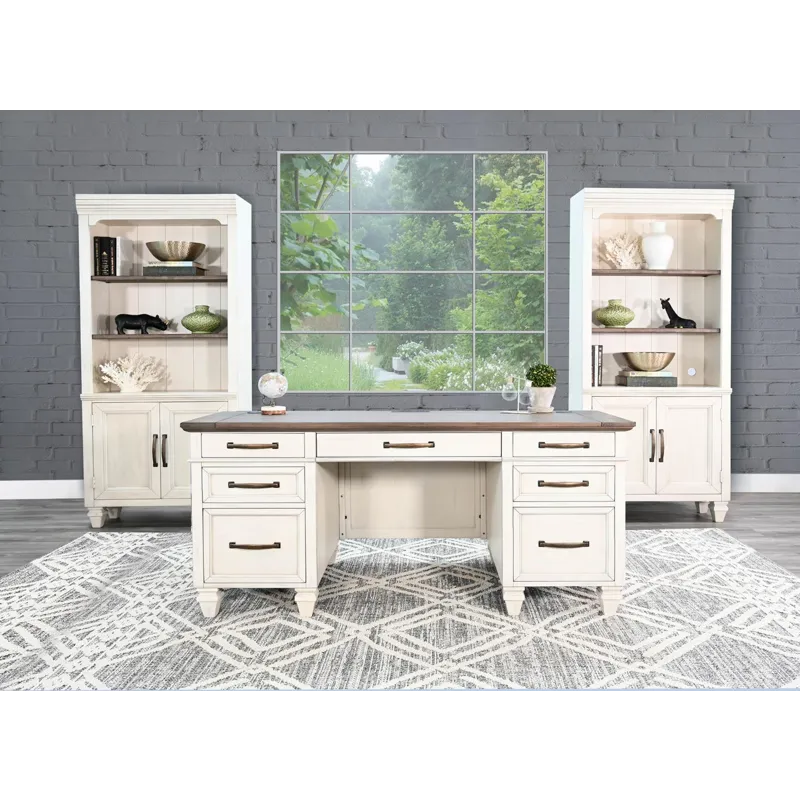Pasadena Desk