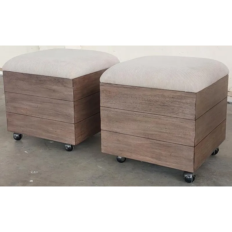 Boise Ottoman w/Casters