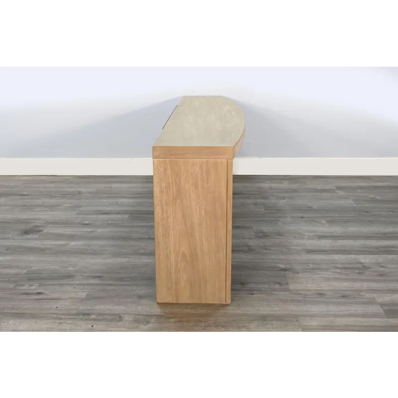 Circ Media/Fireplace