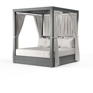 Redondo Resort King Day Bed in Cast Silver, No Welt