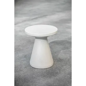 Bazaar GRC Round End Table, Bone Finish