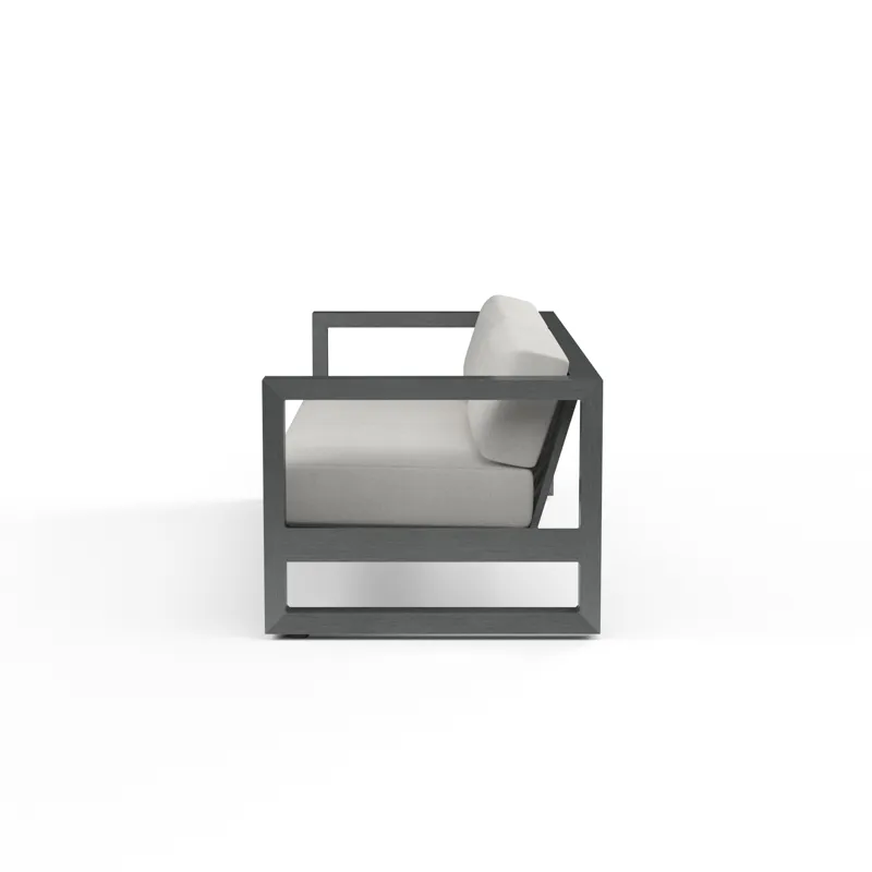 Redondo Sofa in Cast Silver, No Welt