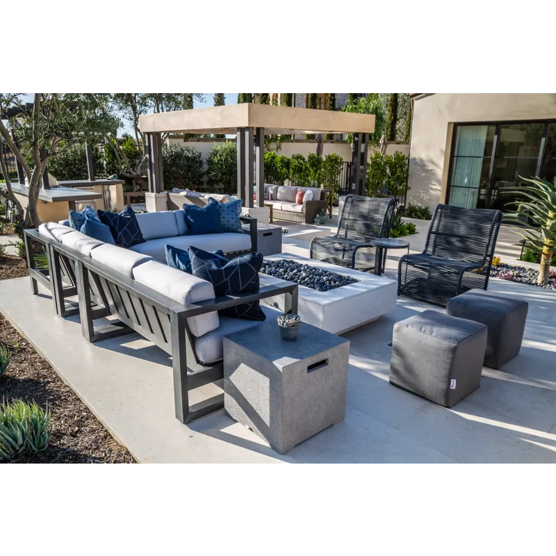 Redondo Sectional in Cast Silver, No Welt