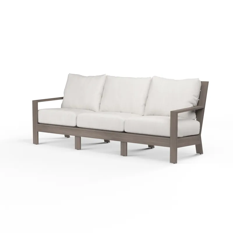 Laguna Sofa in Canvas Flax, No Welt