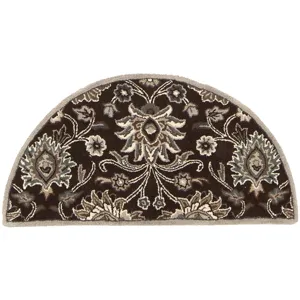 Caesar 2' x 4' Hearth Rug