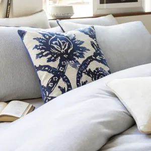 Sanya Bay Pillow Kit