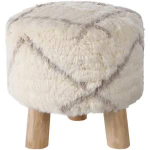 Kiarah Stool