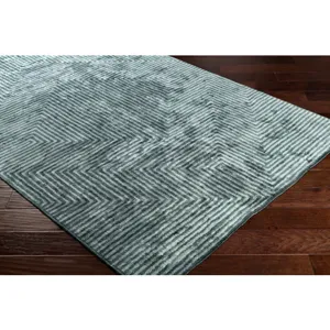 Quartz 12' x 15' Rug