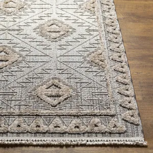 Zaragoza 6'7" x 9' Rug