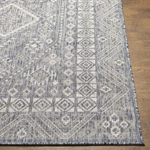 Tuareg 7'10" x 10' Rug