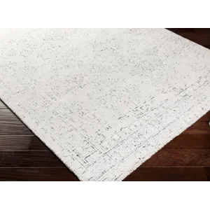 Bella 2' x 3' Rug