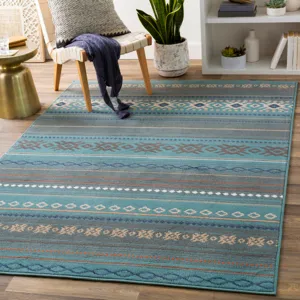 Skagen 2' x 2'11" Rug