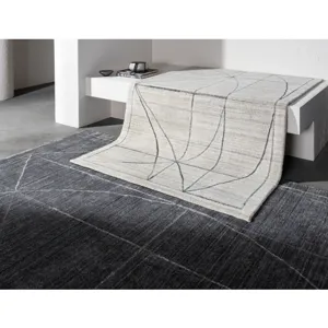 Hightower 9' x 13' Rug