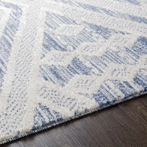 Valencia 6'7" x 9' Rug