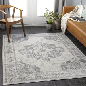 Roma 5'3" x 7'1" Rug