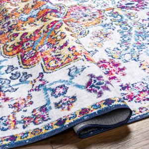 Regen 3' x 5' Rug