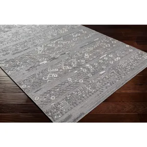 Makalu 2' x 3' Rug