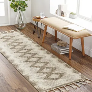 Norwood 2'6" x 8' Rug